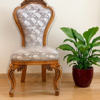 20251113_1129_مبل سلطنتی و گلدان_remix_01k9y3h05rf6qrmwb2nydt6ep2